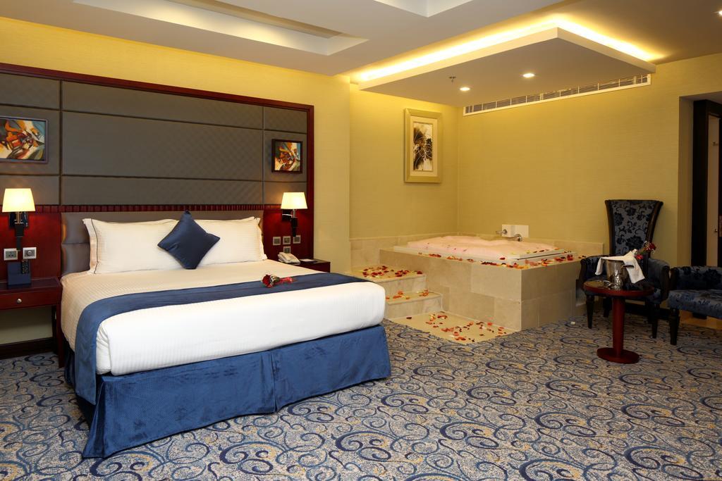 Intour Al Khafji Hotel Exterior foto